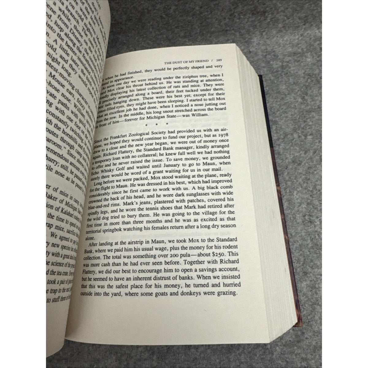 Delia Owens In Africa : A Life In The Wild by Mark Owens & Delia Owens (2019)
