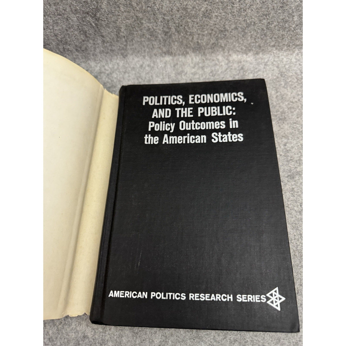 1966 Politics Economics and the Public Thomas R Dye HC DJ Rand McNally
