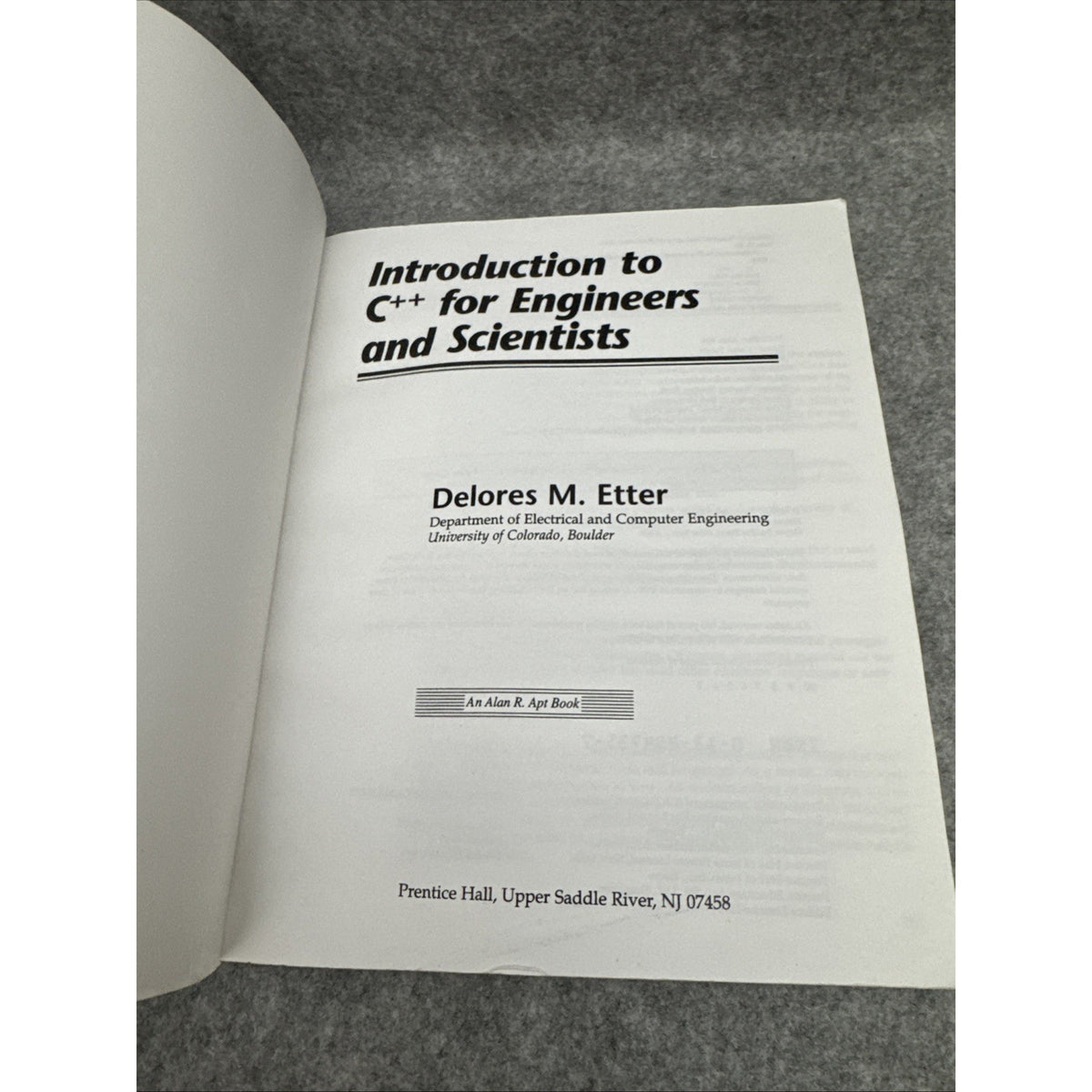 Introduction to C++ for Engineers and Scientists (Prentice Hall Modular Seri...