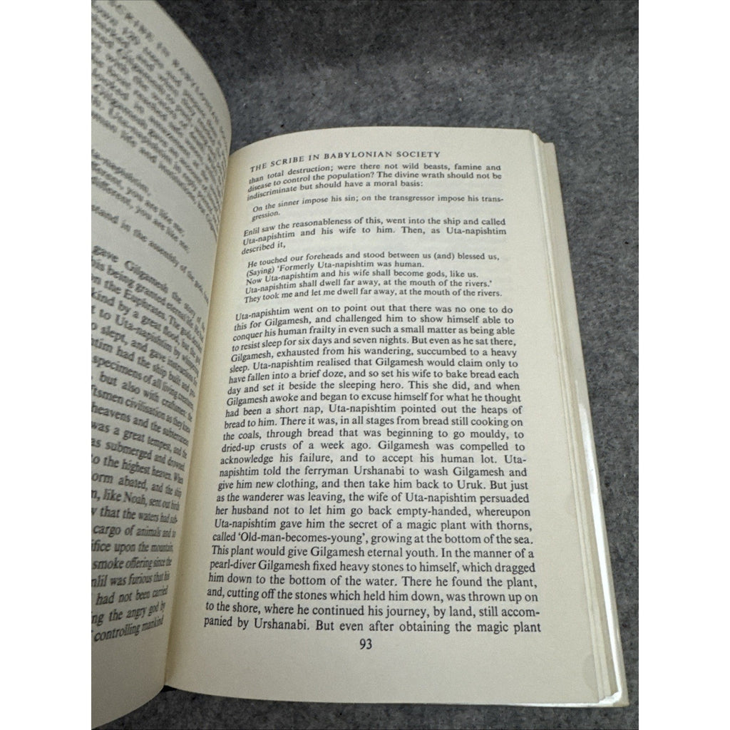 Everyday Life in Babylonia and Assyria by H. W. F. Saggs