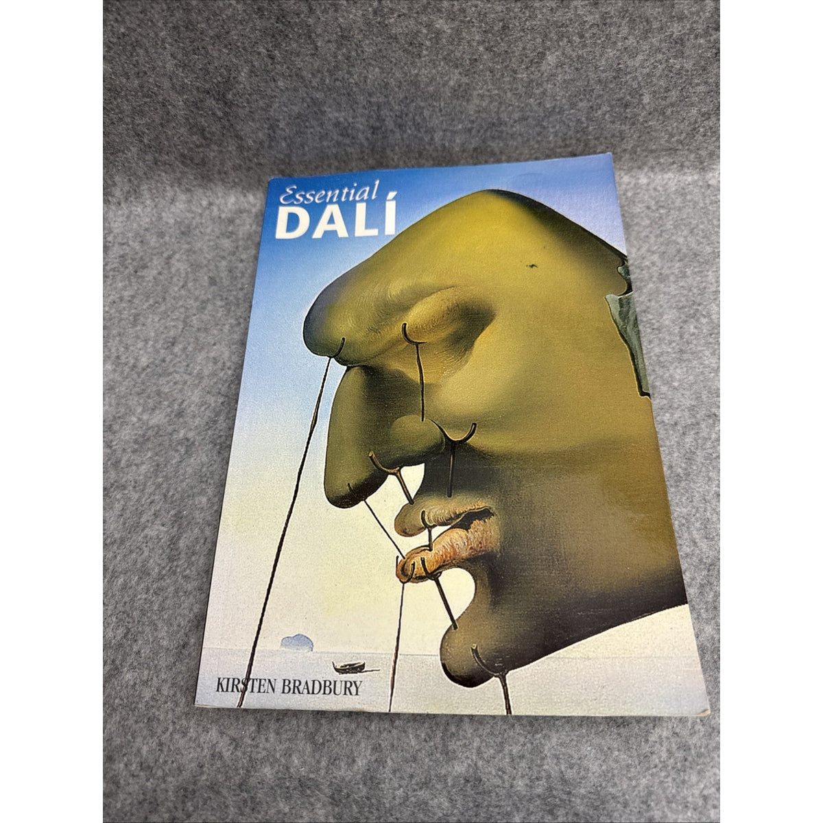 Dali (Essential Art)