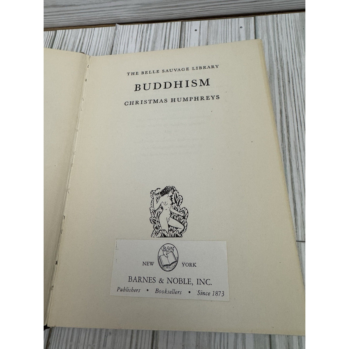 Buddhism Christmas Humphreys 1962 HC Cassell Belle Sauvage Library