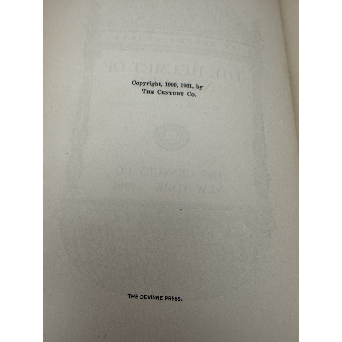The Helmet of Navarre Bertha Runkle 1901 Illustrated Antique Hardcover