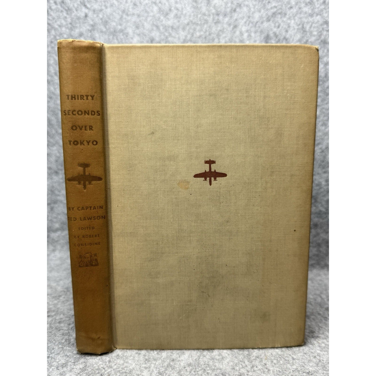 Thirty Seconds Over Tokyo WWII Signed Doolittle Pappy Boyington Saburo Sakai