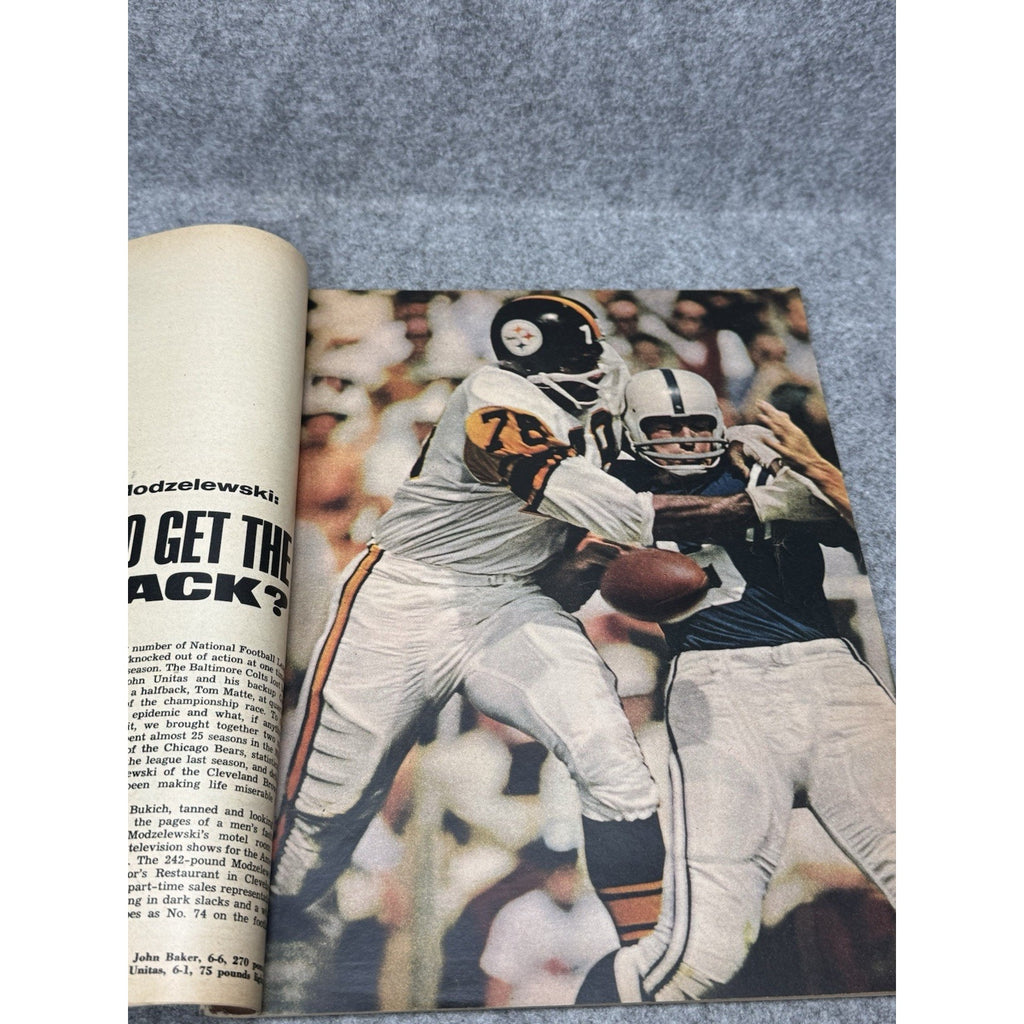 SPORT Magazine July 1966 Mickey Mantle Yankees Cover Bobby Hull No Label