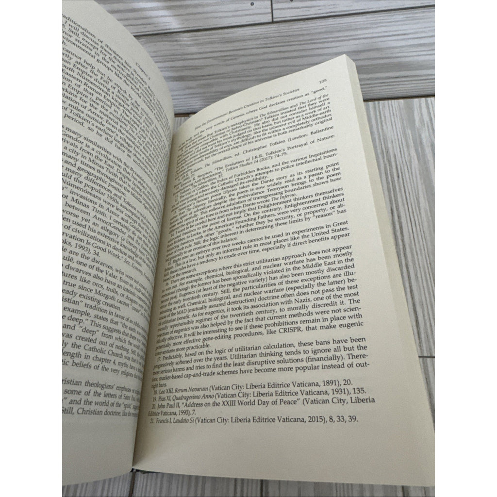 Utopian and Dystopian Themes in Tolkien's Legendarium by Mark Doyle (2019,...