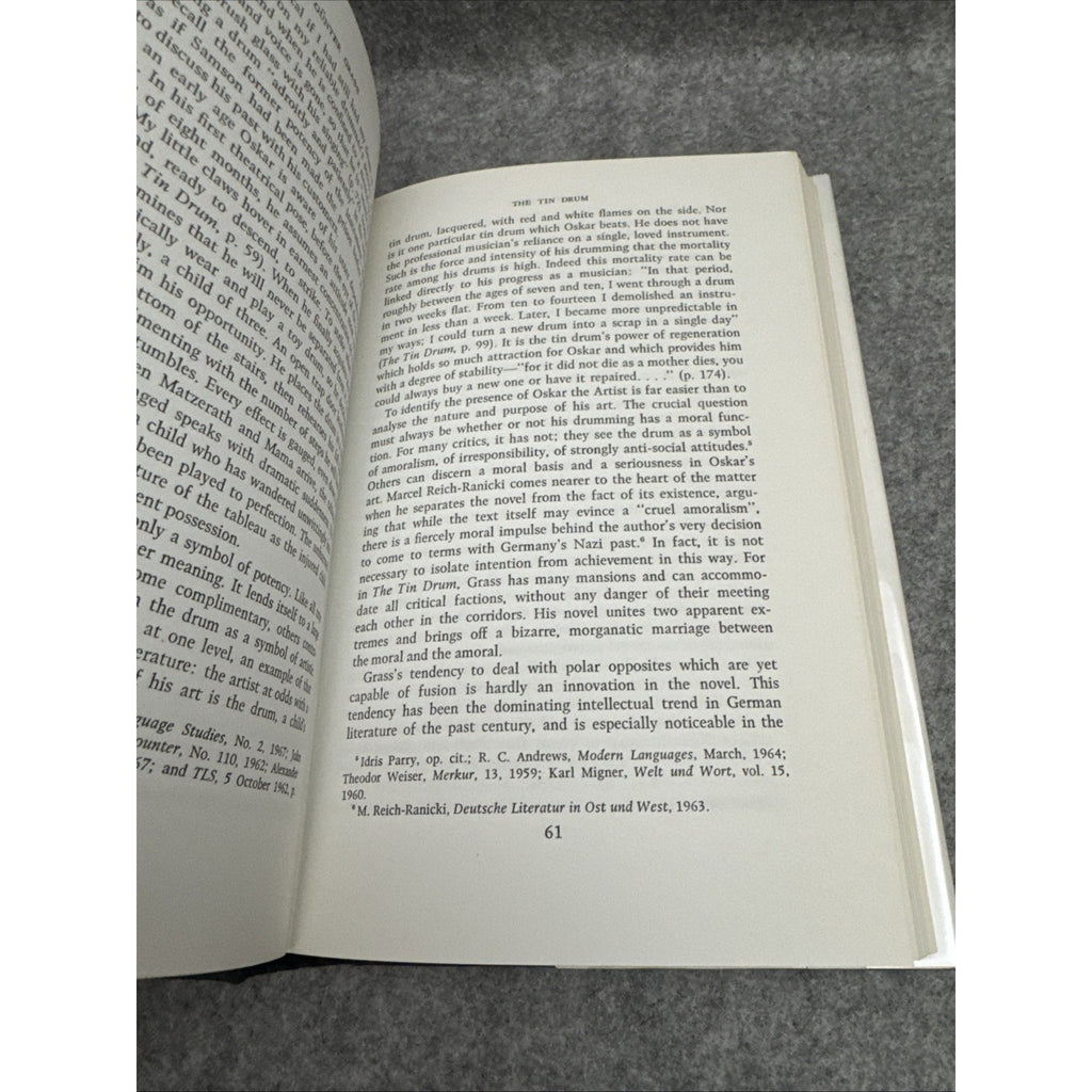 Günter Grass (Barnes & Noble critical studies) Keith Miles