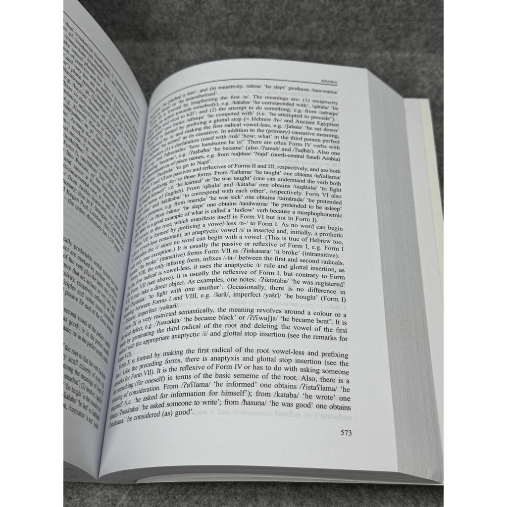 The World’s Major Languages 2011 2nd Edition Bernard Comrie Linguistics