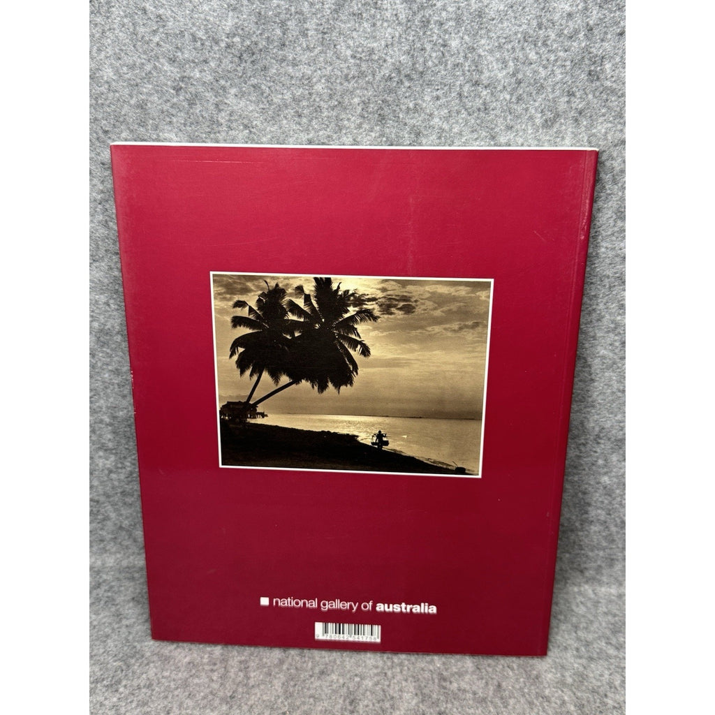 2008 Picture Paradise Asia-Pacific Photography Gael Newton First Edition