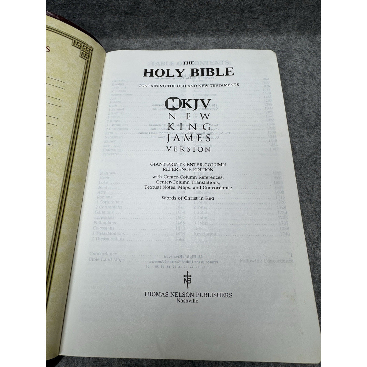 NKJV Holy Bible Giant Print Red Letter Center Column Reference Nelson 993BG