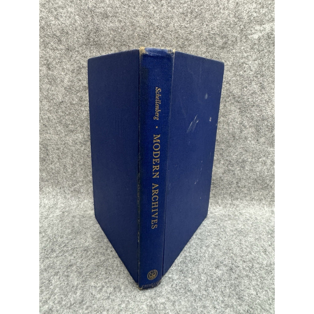 1957 Modern Archives Principles & Techniques T R Schellenberg HC Chicago