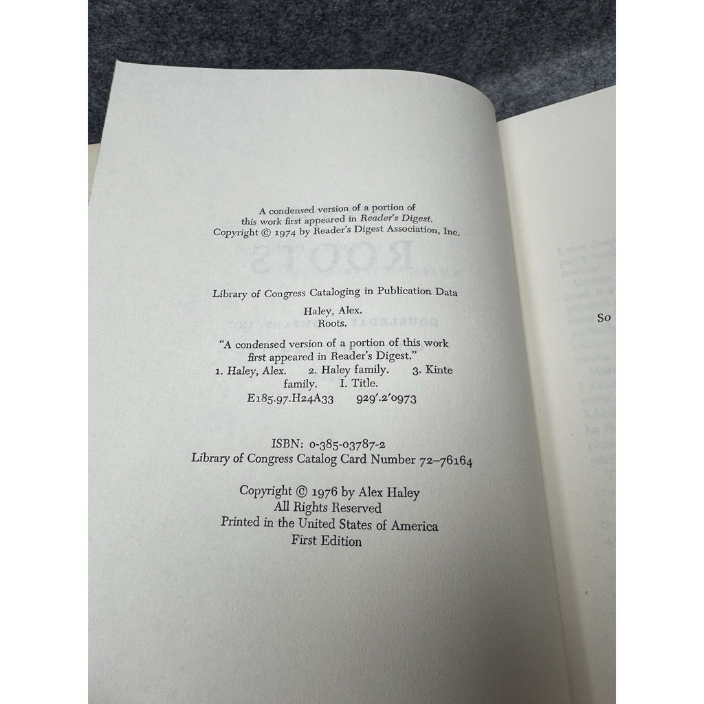 Roots Alex Haley 1976 Stated First Edition Hardcover Dust Jacket