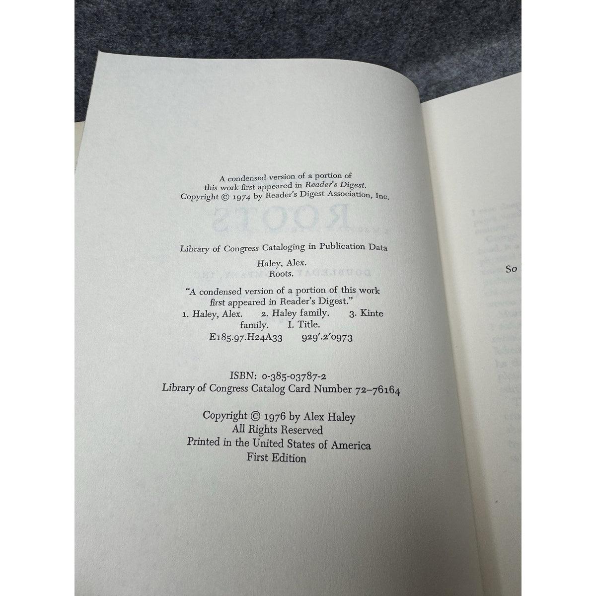 Roots Alex Haley 1976 Stated First Edition Hardcover Dust Jacket