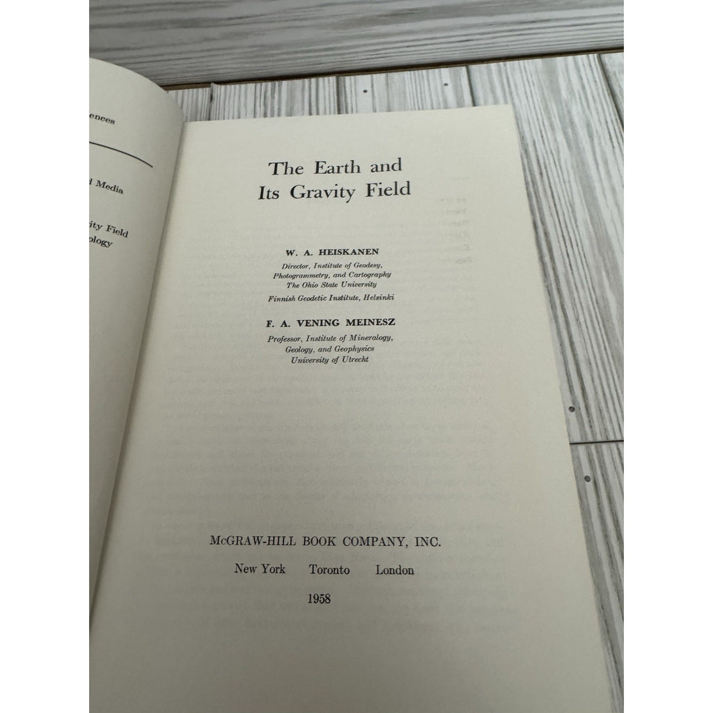 The Earth and Its Gravity Field Heiskanen 1958 McGraw Hill Geodesy HC