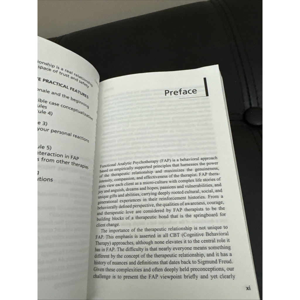 Functional Analytic Psychotherapy (CBT Distinctive Features)