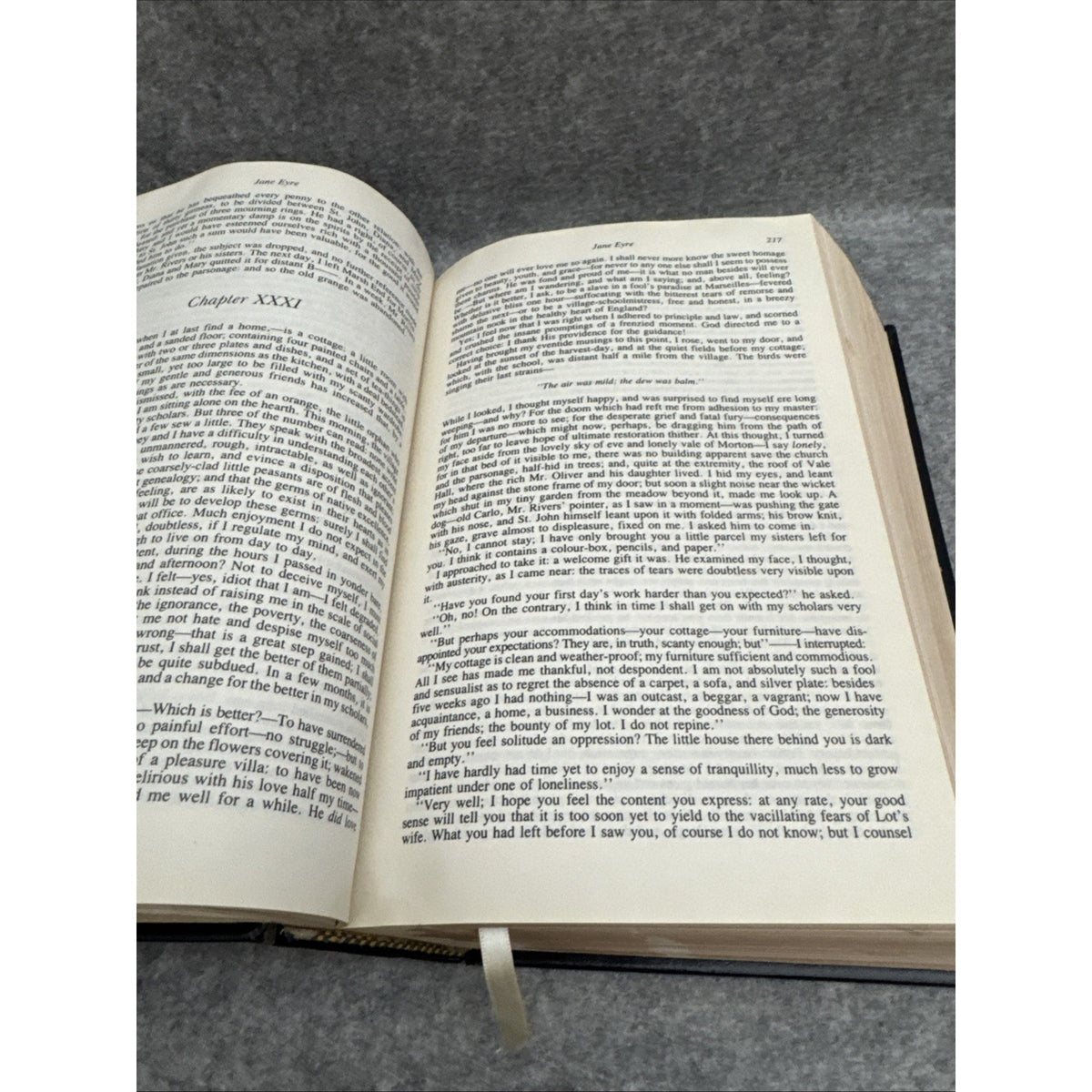 CHARLOTTE AND EMILY BRONTE-THE COMPLETE NOVELS (1994)