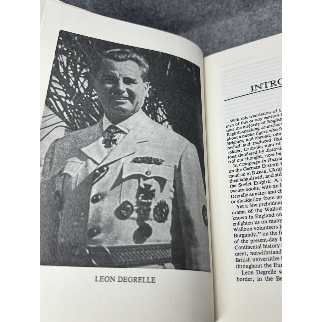 Campaign in Russia Leon Degrelle Signed 19 Autographs Hartmann Galland Rall 1986