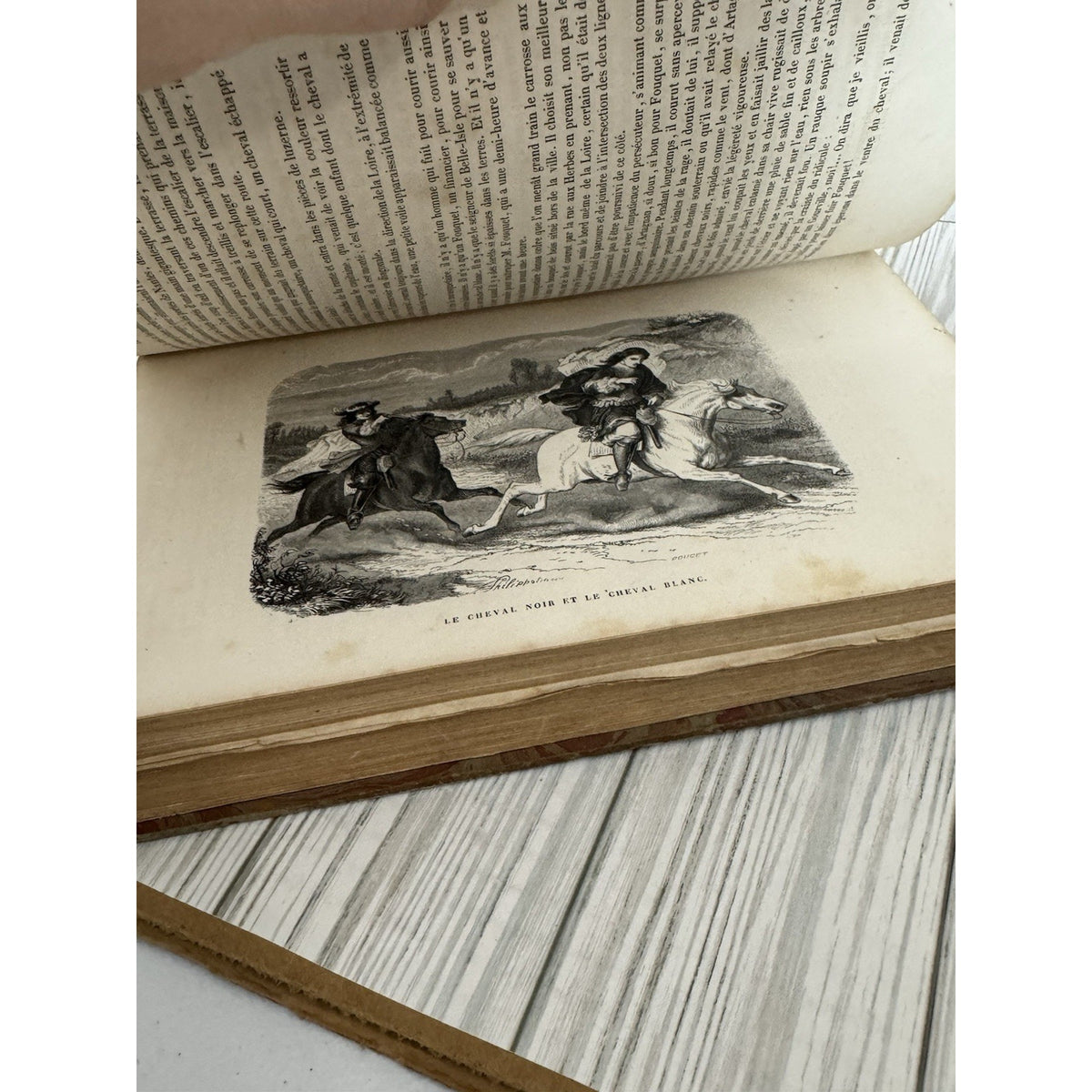 Alexandre Dumas Le Vicomte de Bragelonne Vol 2 Antique French Leather