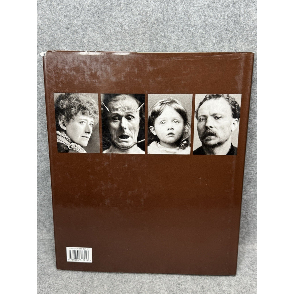 2001 The Beautiful and the Damned Photography First Edition Hardcover DJ