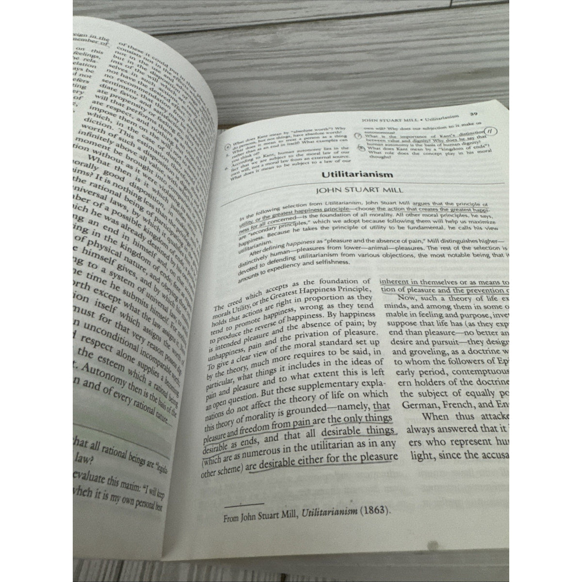 Applying Ethics : A Text with Readings by Jeffrey Olen, Vincent Barry and Julie