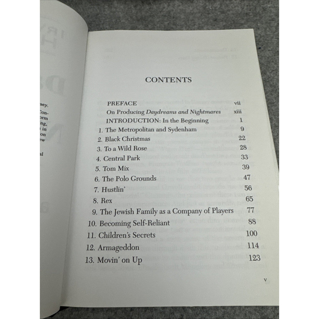 Daydreams and Nightmares : Reflections of a Harlem Childhood by Irving Louis...