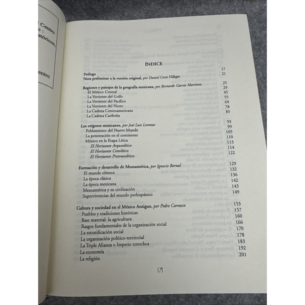 Historia general de Mexico / General History of Mexico HCDJ 2000