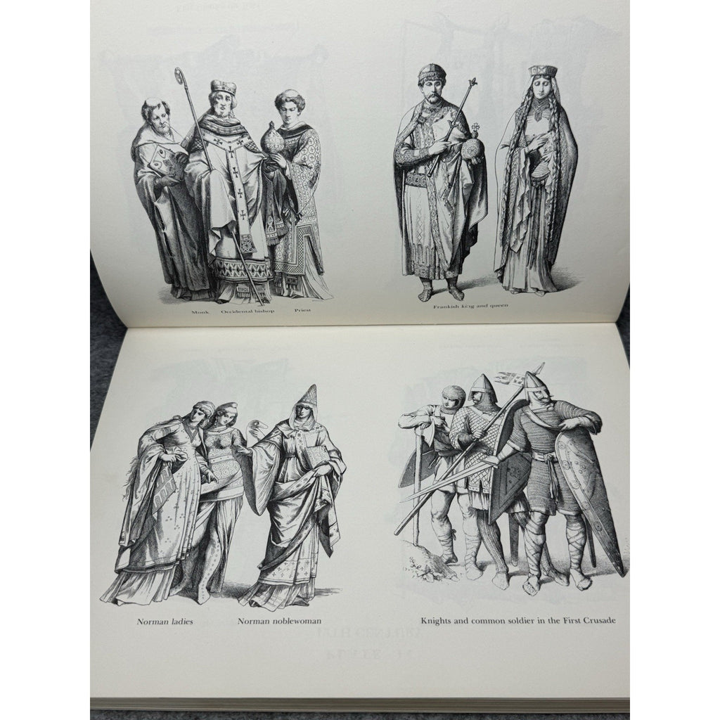 Historic Costume in Pictures 1975 Braun Schneider Studio Copy 125 Plates