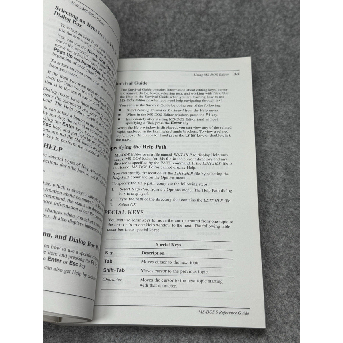 1992 Compaq MS-DOS Version 5 Reference Guide Vintage Computer Manual